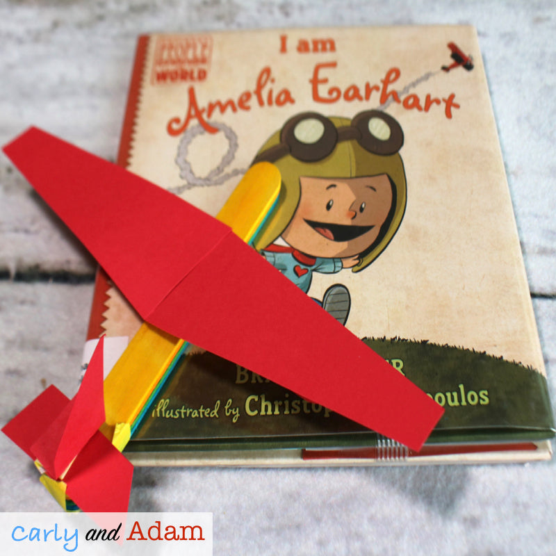 Amelia Earhart Build an Airplane READ ALOUD STEM™ Activity